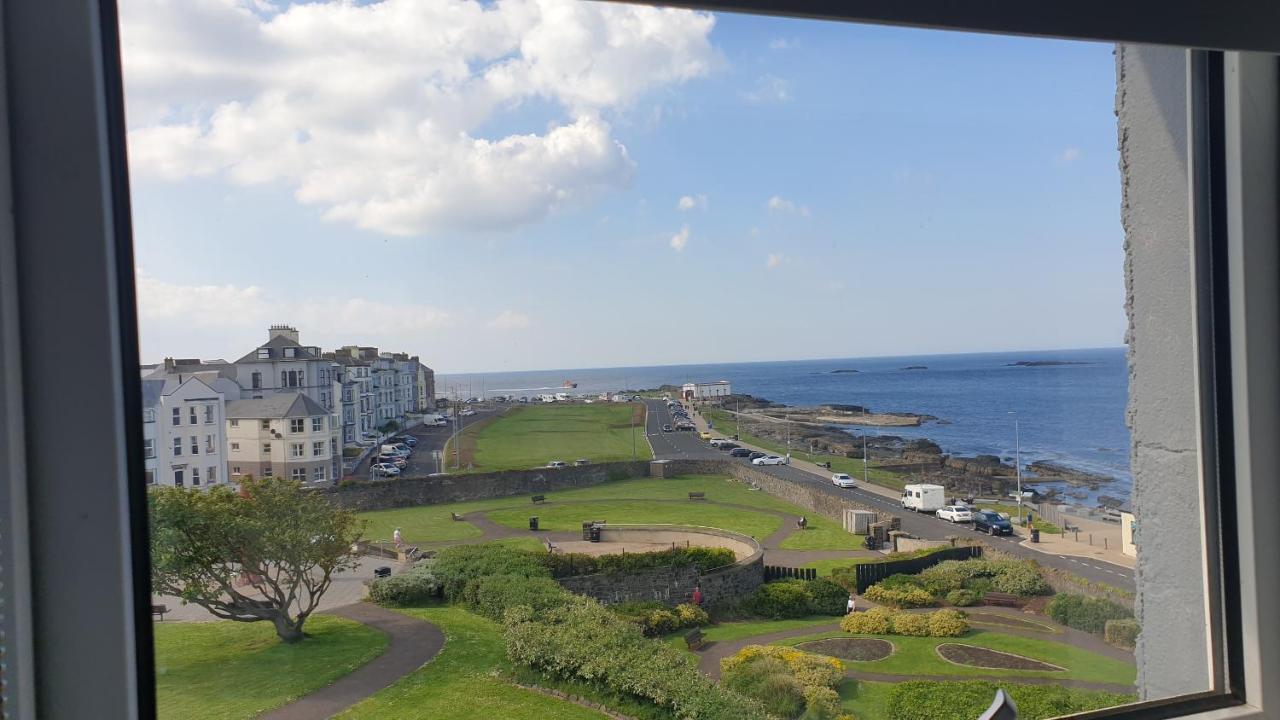 Apt3, No 2 Antrim Gardens, Portrush With Seaview Esterno foto